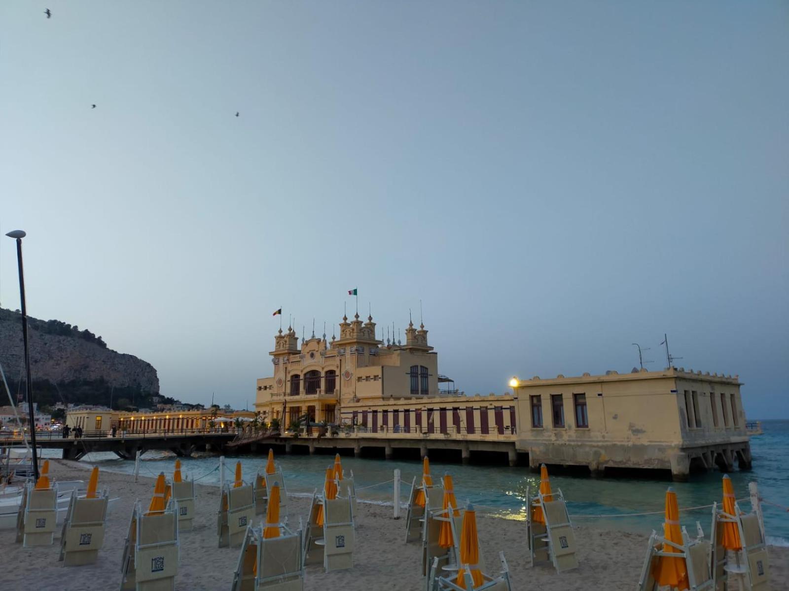 La Casetta Del Viale 13 Palermo Ngoại thất bức ảnh